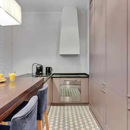 Kings Court - Neptun Park Apartment Danzig