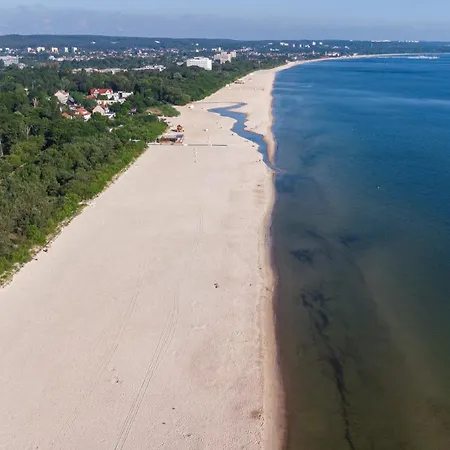 Kings Court - Neptun Park *