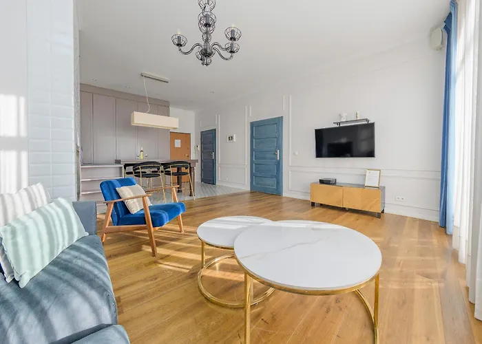 Kings Court - Neptun Park Apartment